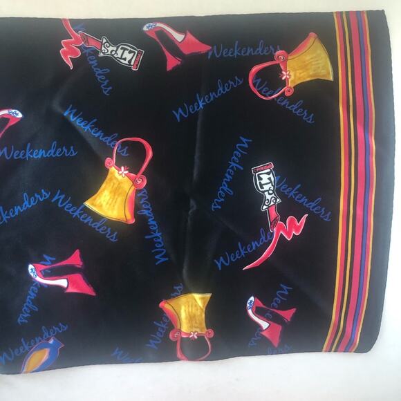 Weekenders Silk Scarf Perfume Lipstick Purse EUC - Picture 2 of 7